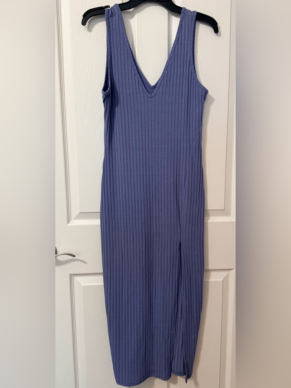 Vici Sleeveless Ribbed V-Neck Maxi Dress in Periwinkle Blue